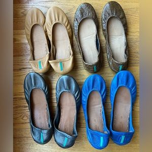 4 pair of tieks